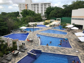 Rio Quente -Flat Park Veredas-Vista paras Piscinas - Margens do Rio Estão Interditadas por Tempo Indeterminado
